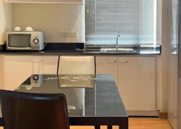 호텔 ห้องใหญ่ วิวดี กลางเมือง ใกล้บีทีเอส 방콕